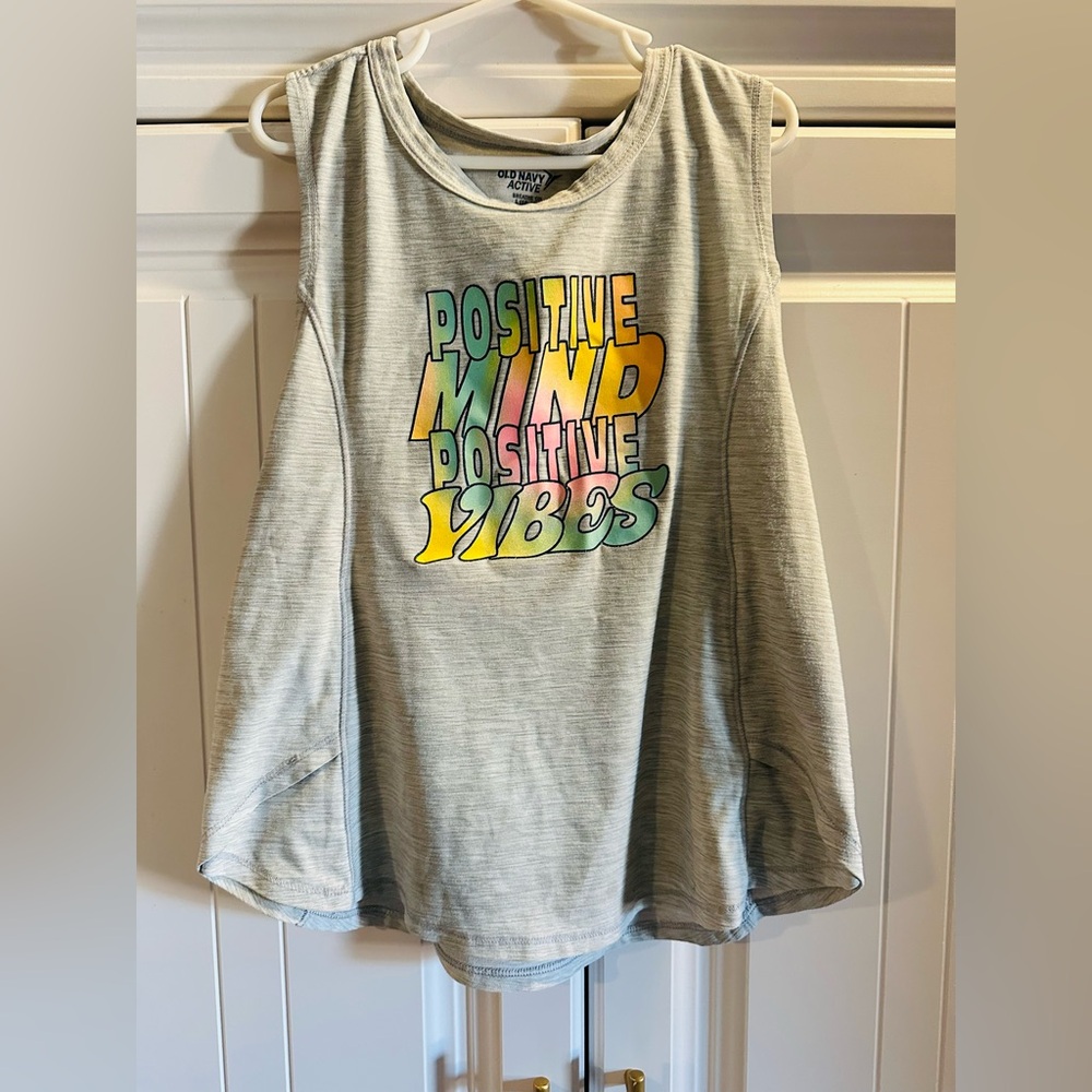 Old Navy Kids Gray Positive Vibes Tank Top and Shorts.